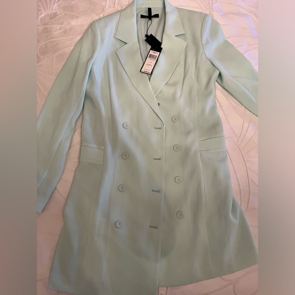 BCBG JACKET DRESS - Picture 3 of 4